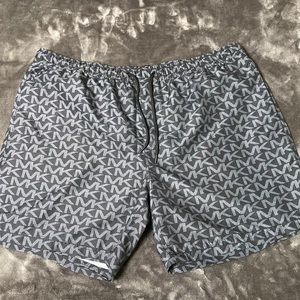 BRAND NEW MICHAEL KORS LOGO SWIM TRUNKS MEN